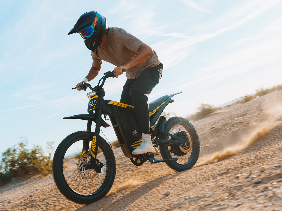 Full Suspension Electric Bike blog banner
