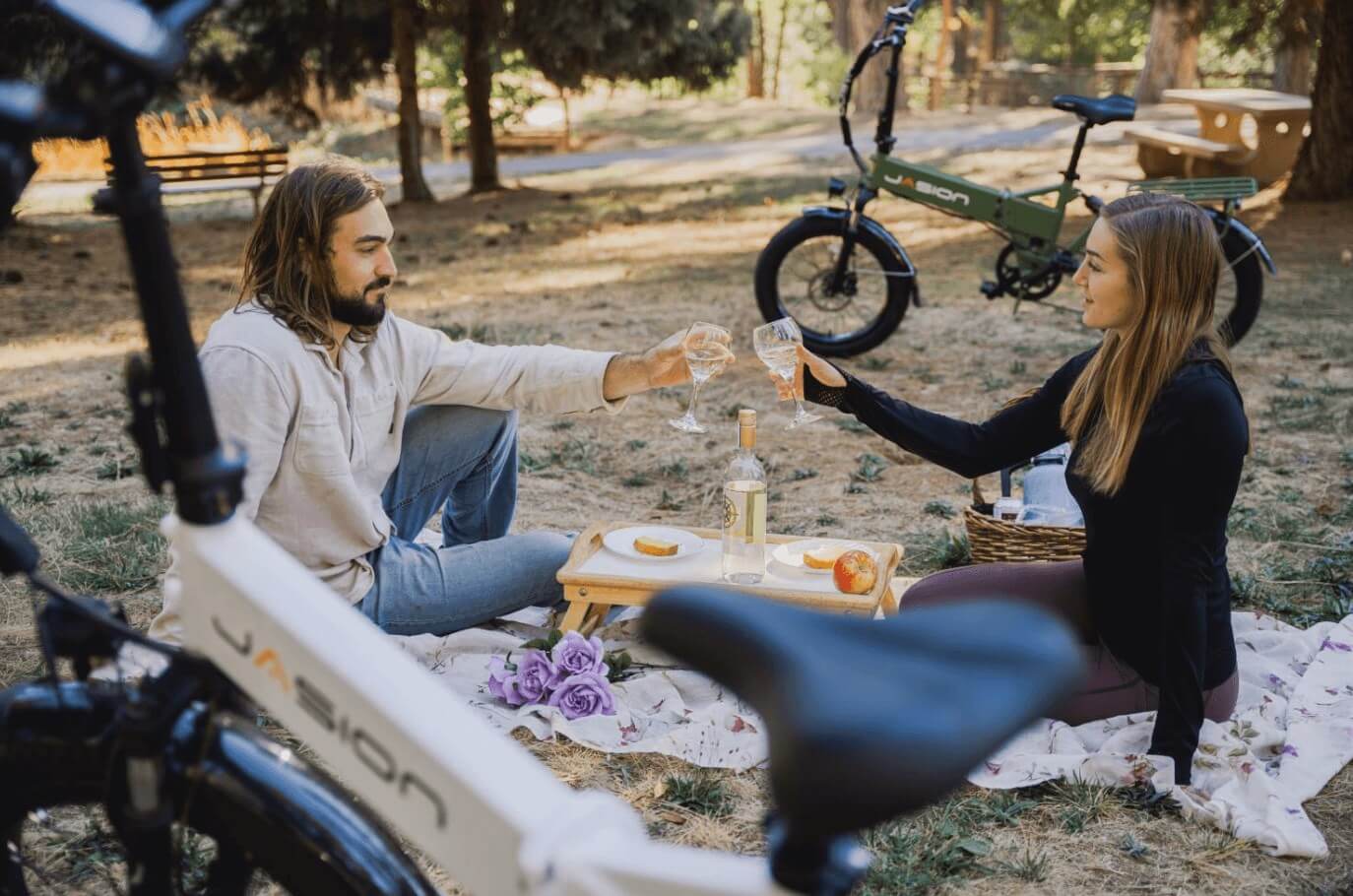 Electric Biking: An Energizing Path to Weight Loss and Improved Cardiovascular Health