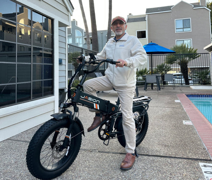 20x4 vs 26x4 Fat Tire E-Bikes Blog Banner