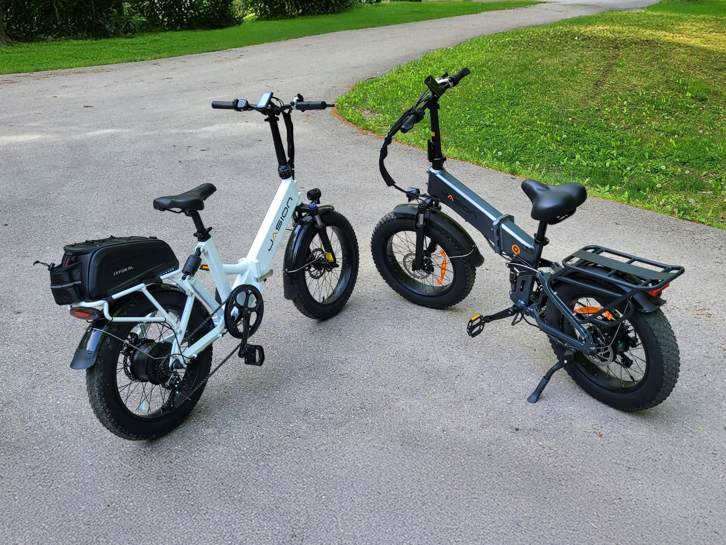 JasionBike RetroVolt Pro electric bike in venom green side view