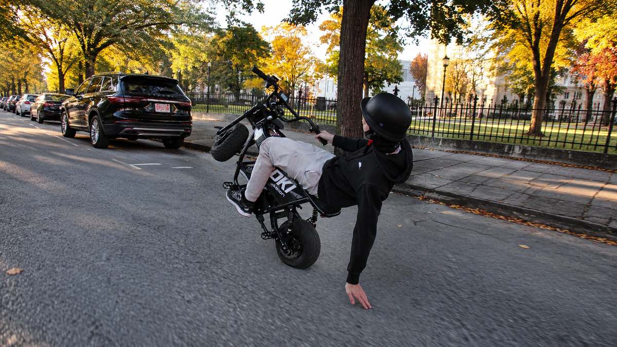 Auto Wheelie Bike blog banner